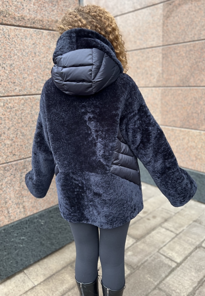 фото Шуба из астрагана 00-00001769 в Красноярске от магазина Style-Way