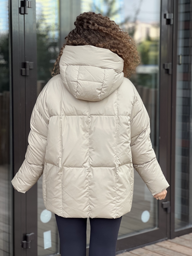 фото Пуховик  с капюшоном 00-00002030 в Красноярске от магазина Style-Way