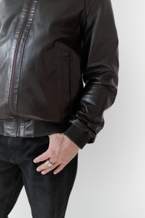 фото  Кожаная куртка с капюшоном, Турция 00-00002357 в Красноярске от магазина Style-Way