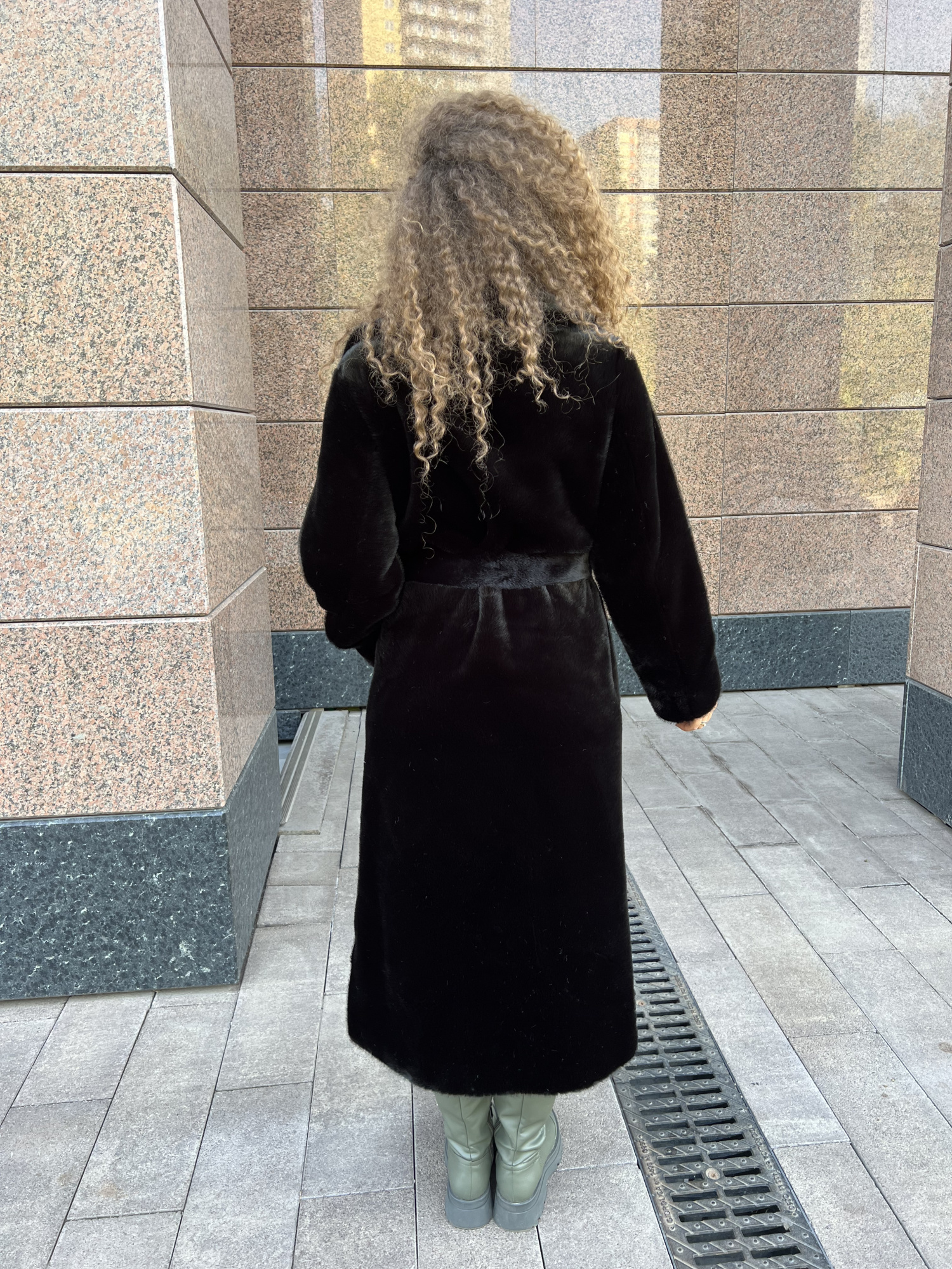 фото Пальто из ЭКО Норки 00-000001740 в Красноярске от магазина Style-Way