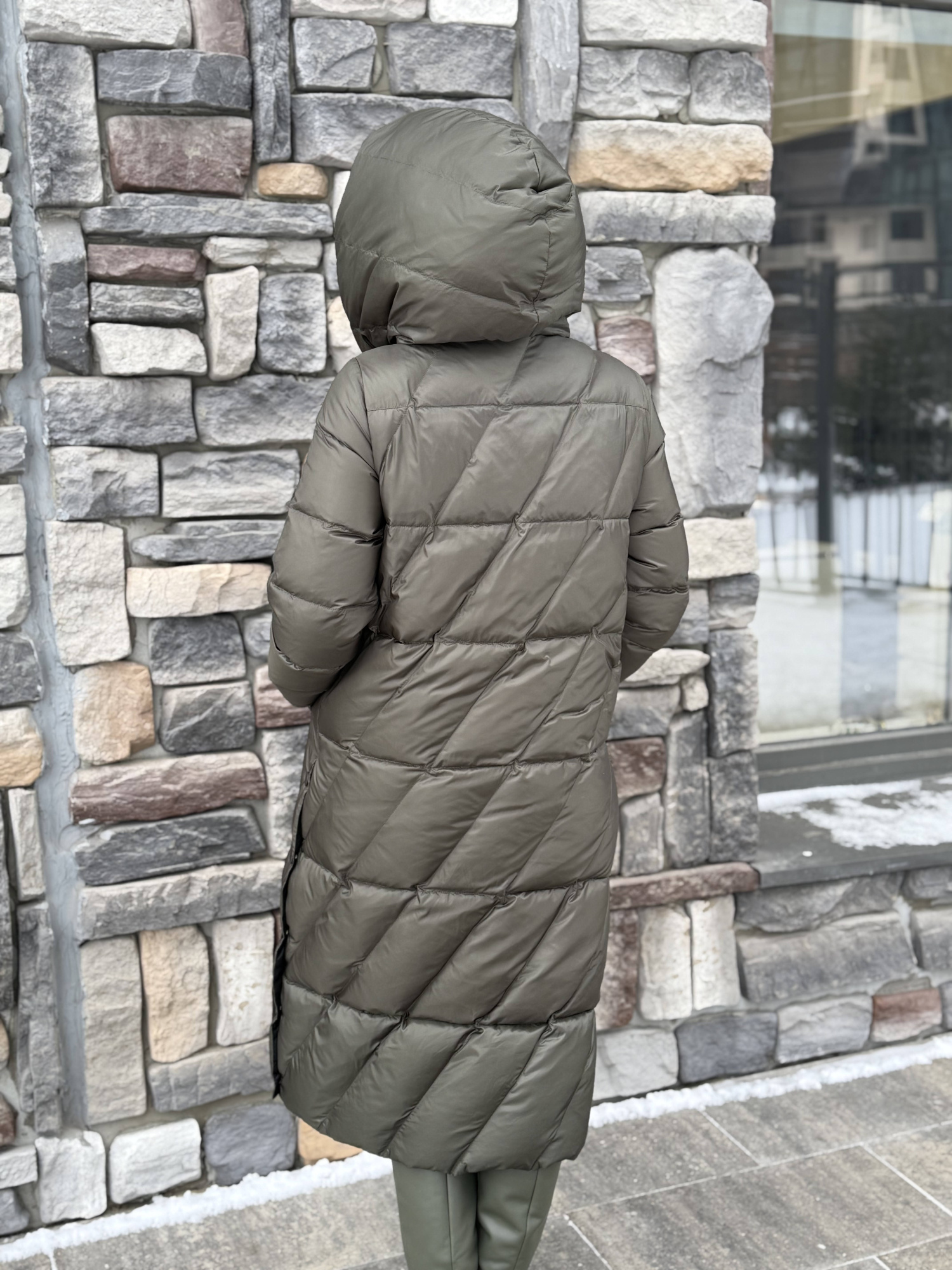 фото Пуховик с капюшоном 00-00002155 в Красноярске от магазина Style-Way