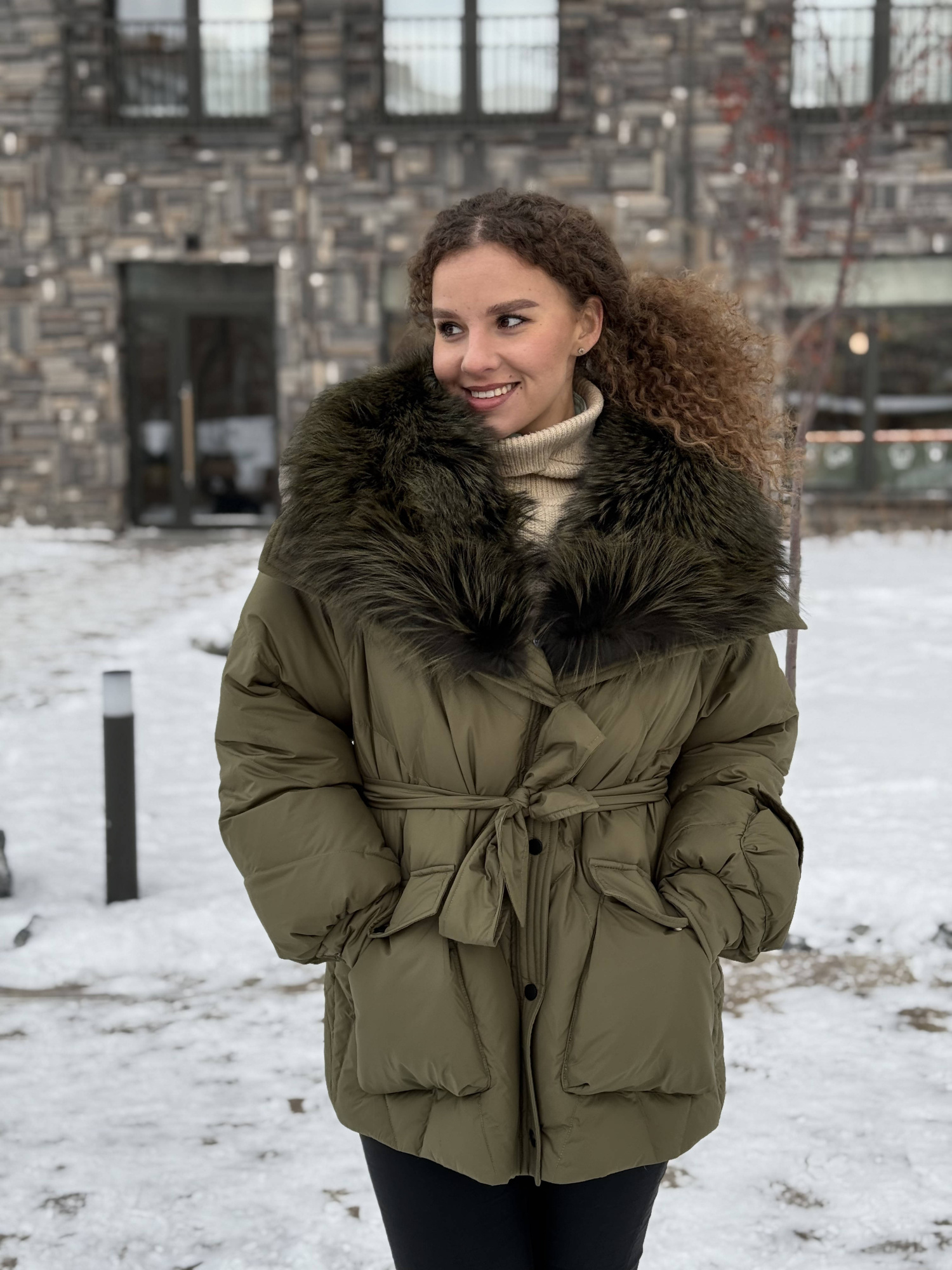 фото Пуховик с мехом тонированной чернобурки 00-00002156 в Красноярске от магазина Style-Way фото Пуховик с мехом тонированной чернобурки 00-00002156 в Красноярске от магазина Style-Way